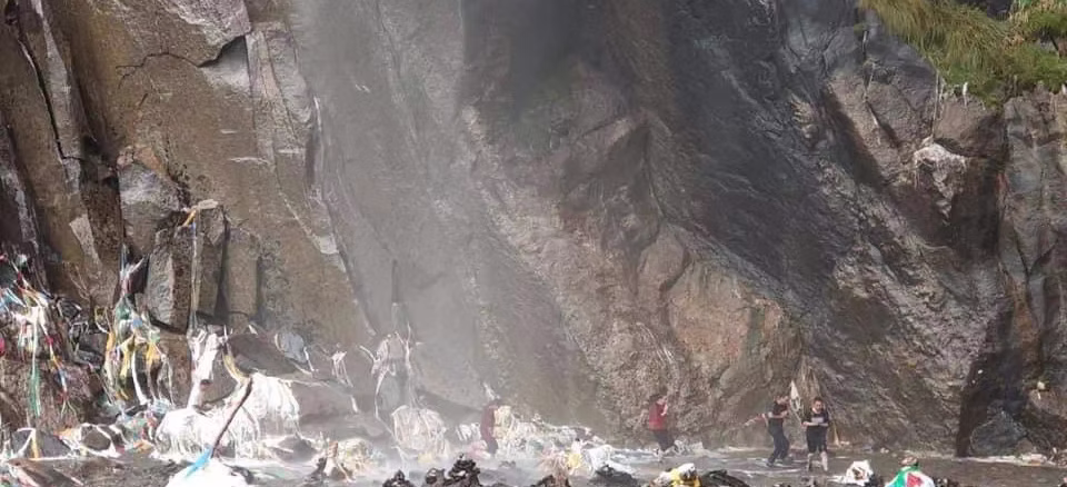 Kawagarbo Mountain Pilgrimage Adventure Trip - Image 2